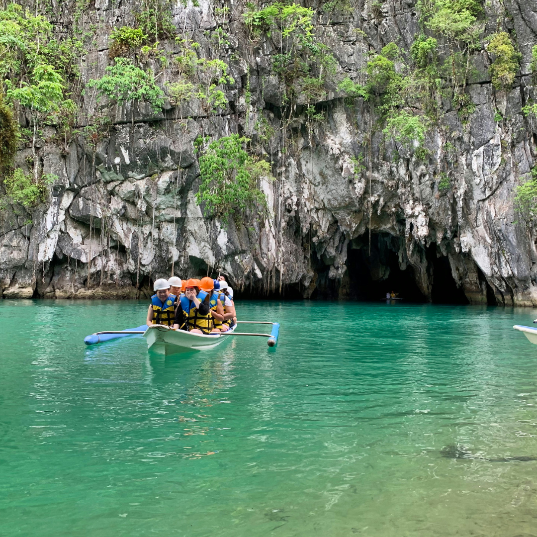 Underground Wonders & Island Vibes – Puerto Princesa