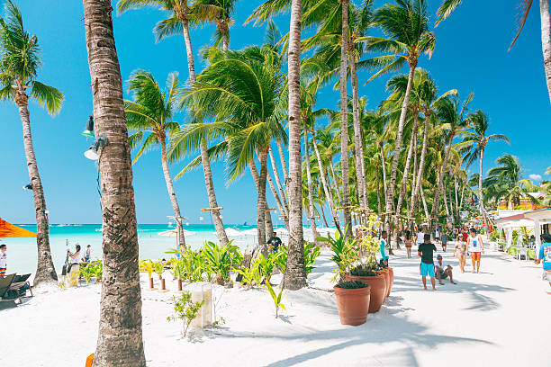 White Beach, Warm Breeze - Boracay